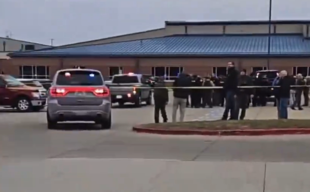 Atac armat la un liceu din SUA. O persoană ar fi murit, alte două rănite. Atacatorul, posibil student, s-ar fi sinucis