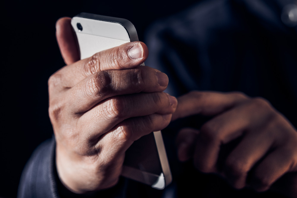 Un smartphone a supravieţuit căderii din avionul Boeing al Alaska Airlines, de la 5.000 de metri altitudine