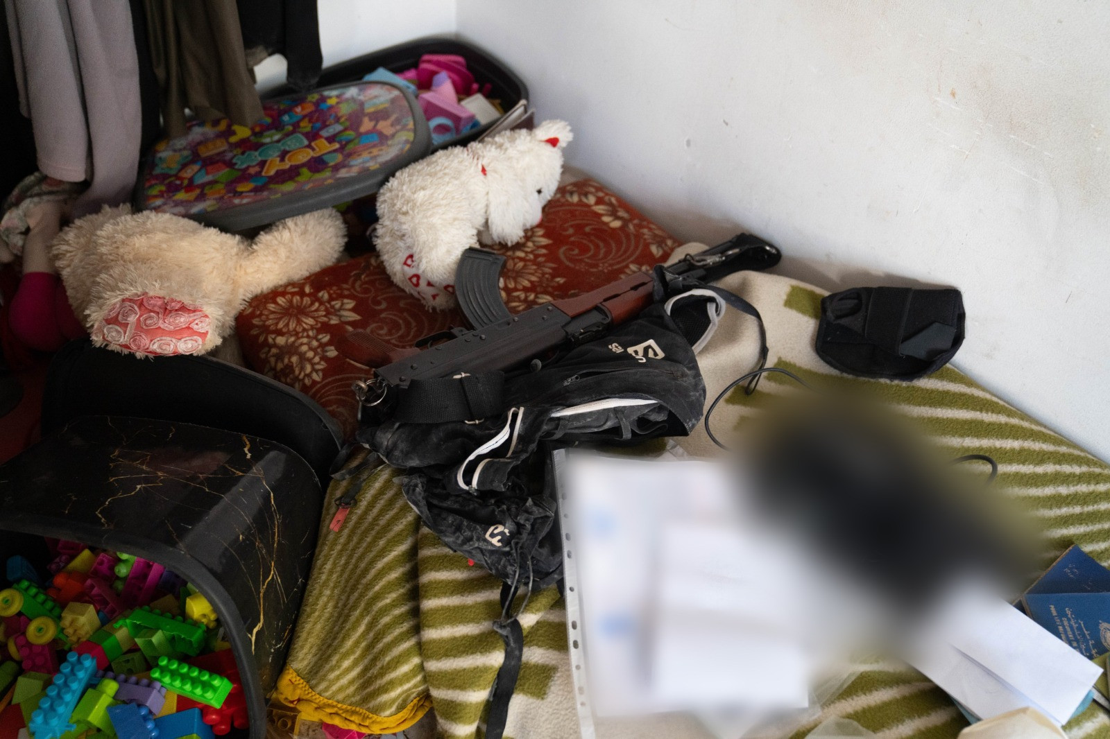 Armata Israelului: Trupele noastre de comando au eliminat un cuib de teroriști, aflat într-o școală din Fâșia Gaza. FOTO