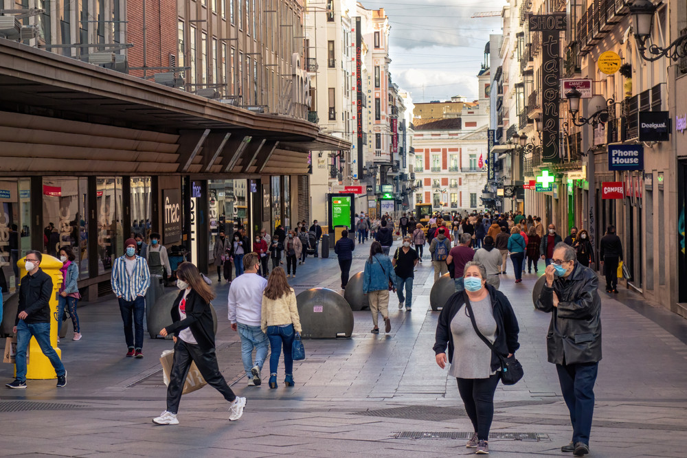 Cazurile de gripă şi COVID cresc vertiginos în Europa. Italia anunţă un record al bolilor respiratorii