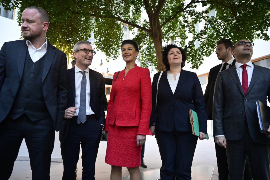 Deutsche Welle: Un nou partid de stânga zguduie clasa politică germană. Este "anti-woke" și pro-Rusia