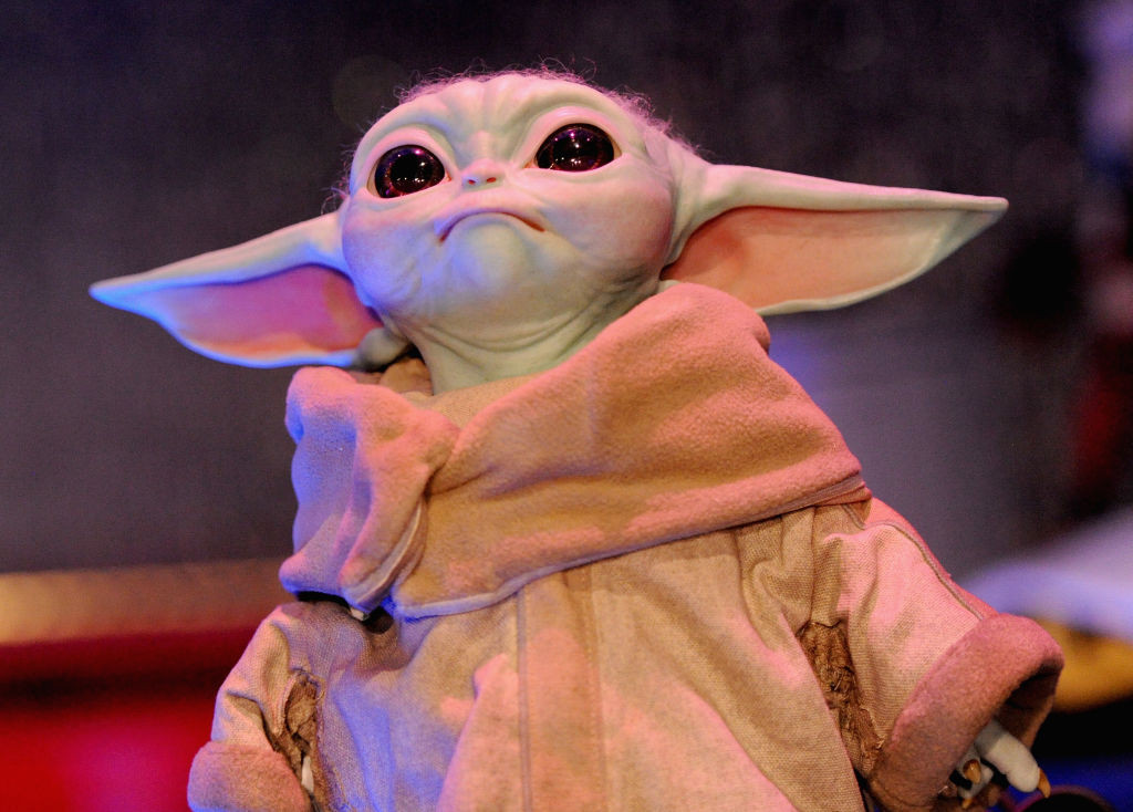 Personajul ”Baby Yoda” va avea propriul film în cadrul francizei ”Star Wars”. Regizor va fi Jon Favreau