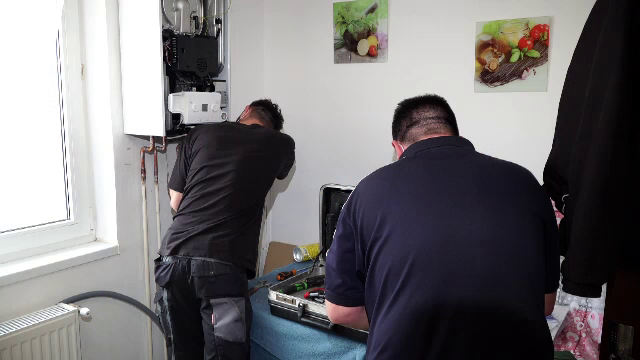 Greșeala pe care o fac mulți români când își fac revizia la centrala termică. Se pot trezi cu gazul tăiat în orice moment