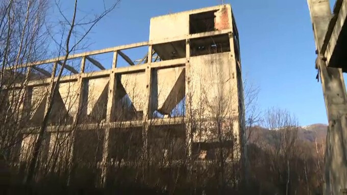 Cele două adolescente din Hunedoara care s-au sinucis împreună consumaseră o substanţă psihoactivă