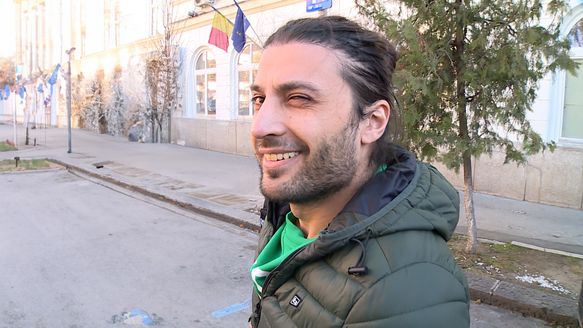 Explicația individului care a mâzgălit cu graffiti monumente istorice din București: „Eu sunt reîncarnat din a cincea viață”