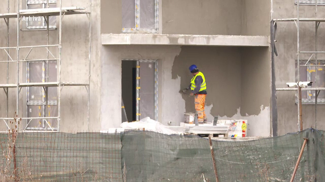 Până la 50 de milioane de euro de la stat pentru fabricanții de materiale de construcții din România. Ce pot face cu banii