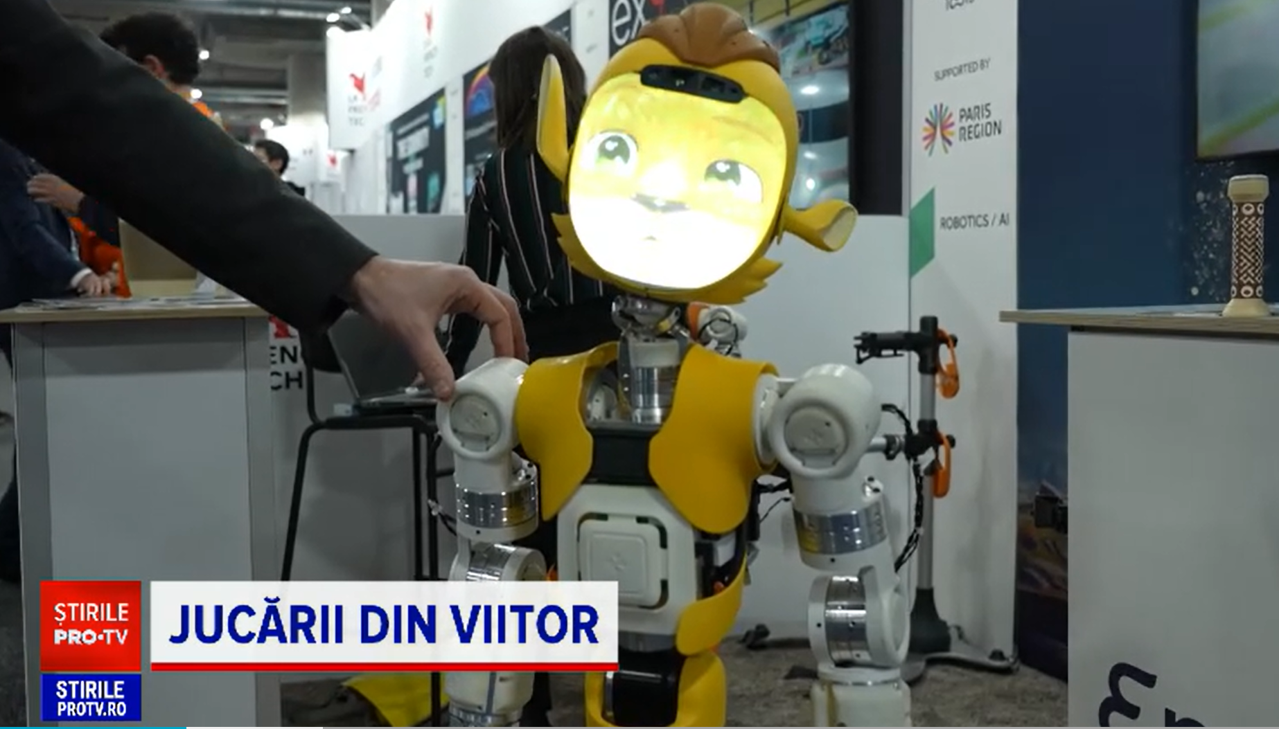 CES 2024. A fost lansat robotul care poate avea grijă de animalele noastre, dar și unul care le vine în ajutor bolnavilor