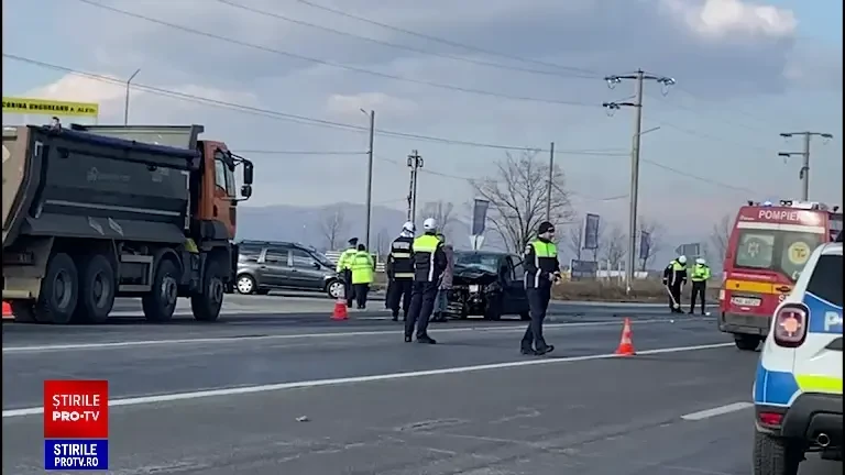 Accident cu 6 victime pe DN1. Una dintre persoanele rănite a fost proiectată în afara mașinii
