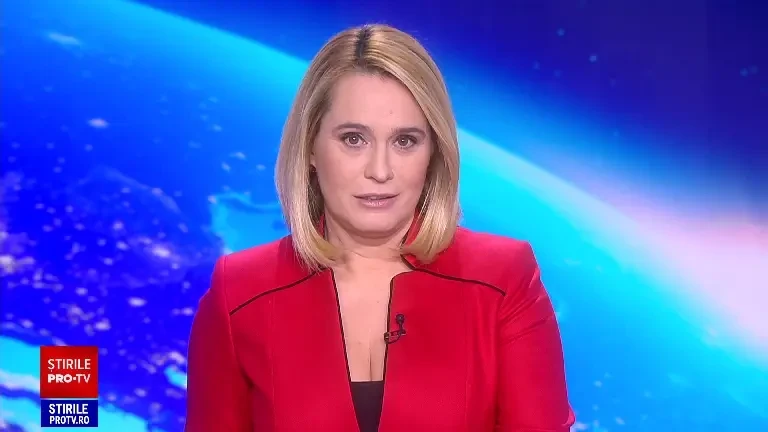 Un pinguin complet alb, descoperit în Antarctica. Ce spun specialiștii despre șansele lui de supraviețuire