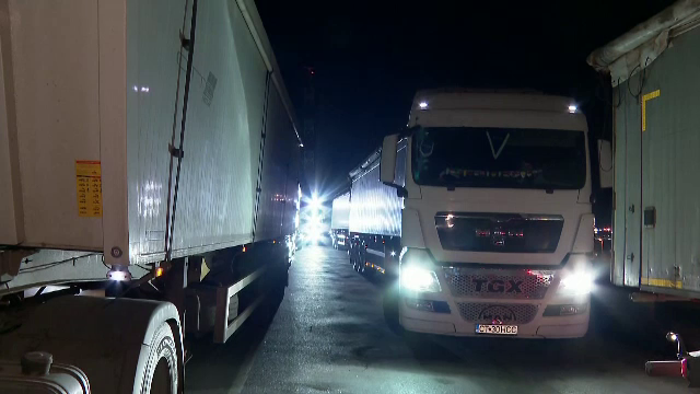 Zeci de protestatari lăsați fără permis când se îndreptau spre Portul Constanța acuză jandarmii că le-au întins o capcană