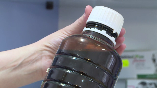 Mama care și-a spălat fetițele cu o substanță de uz veterinar avea substanța toxică de la soțul ei, cioban