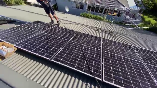 Buget record anul acesta pentru programul „Casa Verde Fotovoltaice”. Primele panouri se vor instala în curând