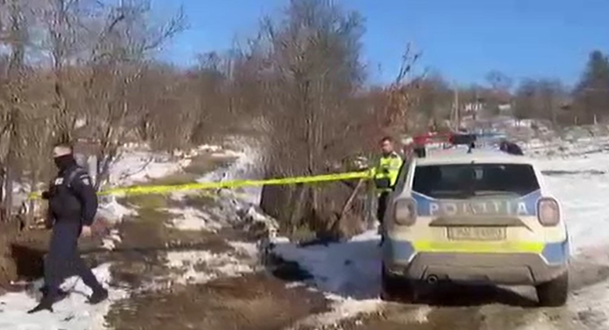 Bătrân ucis după ce a fost bătut, jefuit şi ameninţat în propria casă. Ucigașul este liber