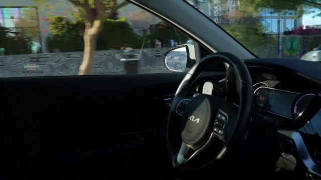 Taxiurile fără şofer produse de Google devin disponibile pentru publicul larg în San Francisco