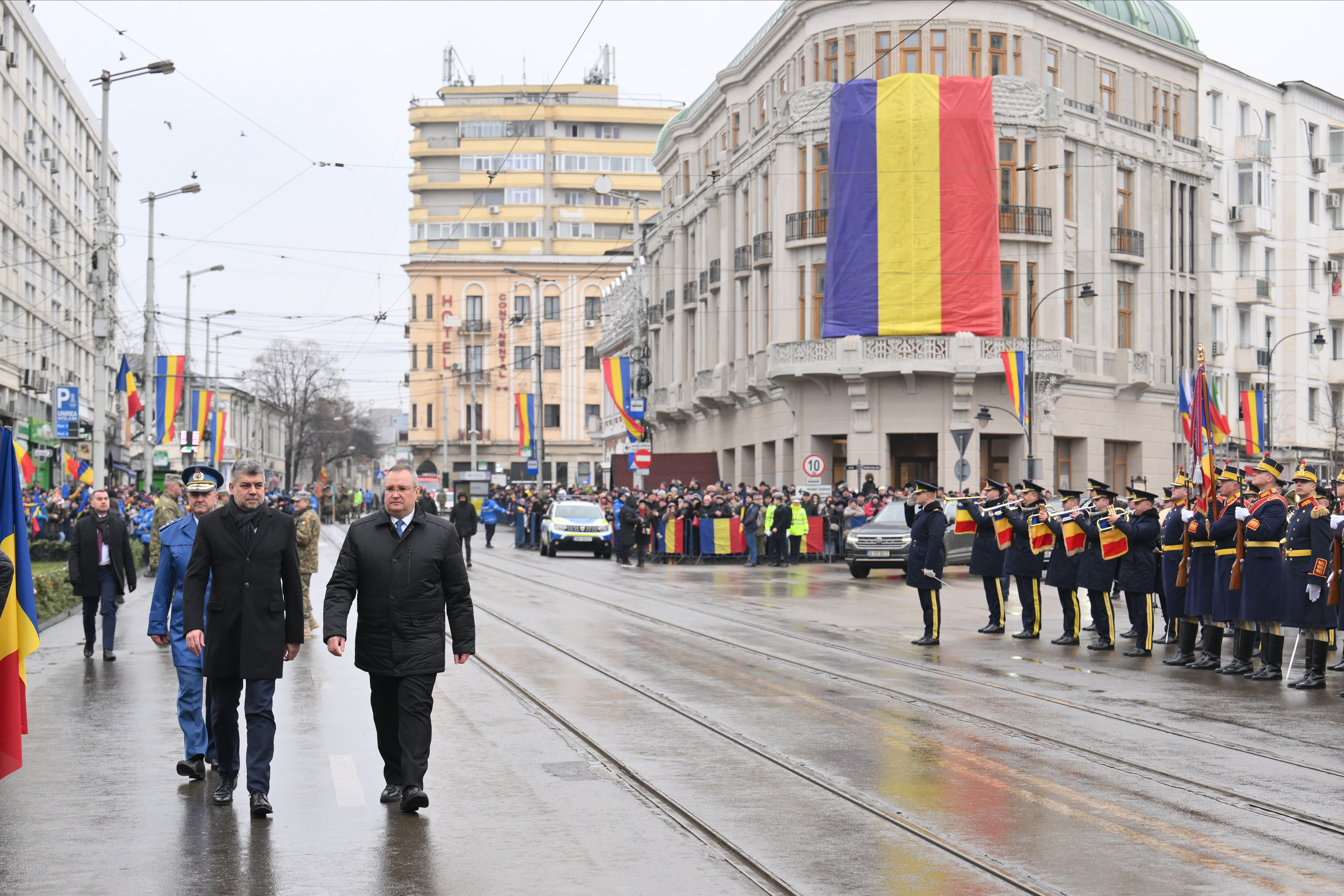 Liderii PSD și PNL, Marcel Ciolacu și Nicolae Ciucă, așteptați la Iași de Ziua Unirii. Anul trecut au fost huiduiți