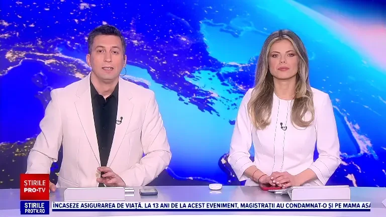 O cățelușă și-a salvat stăpânul căzut într-un lac înghețat. Cum a ajutat animalul pompierii