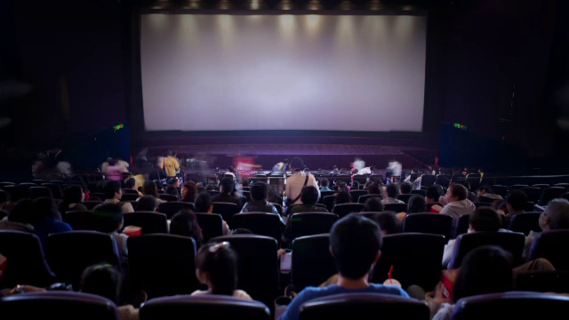 Cinematografele din România se îmbracă în tricolor. Filme românești la prețuri reduse de Ziua Unirii Principatelor