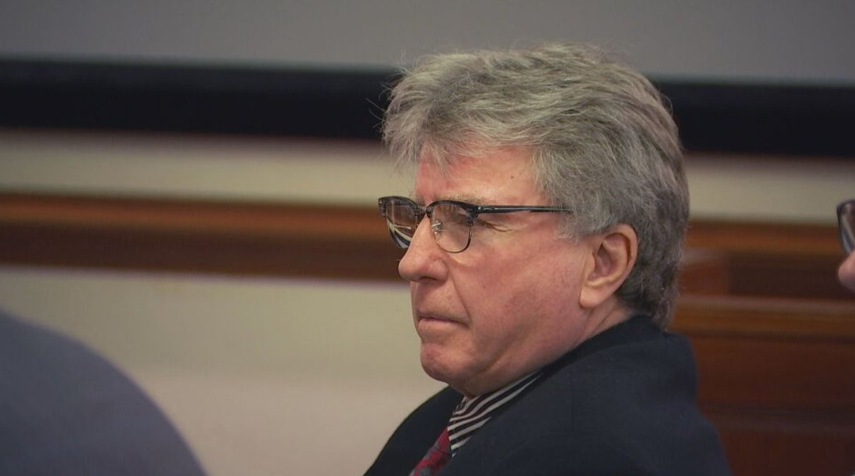 Bărbat condamnat pentru crimă, după ce a împuşcat o tânără care intrase din greşeală cu maşina pe aleea din faţa casei sale