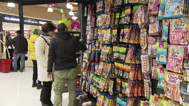 Stăpânii de animale, din ce în ce mai generoși când vine vorba de prietenii necuvântători. „Îi oferim ce-i mai bun”