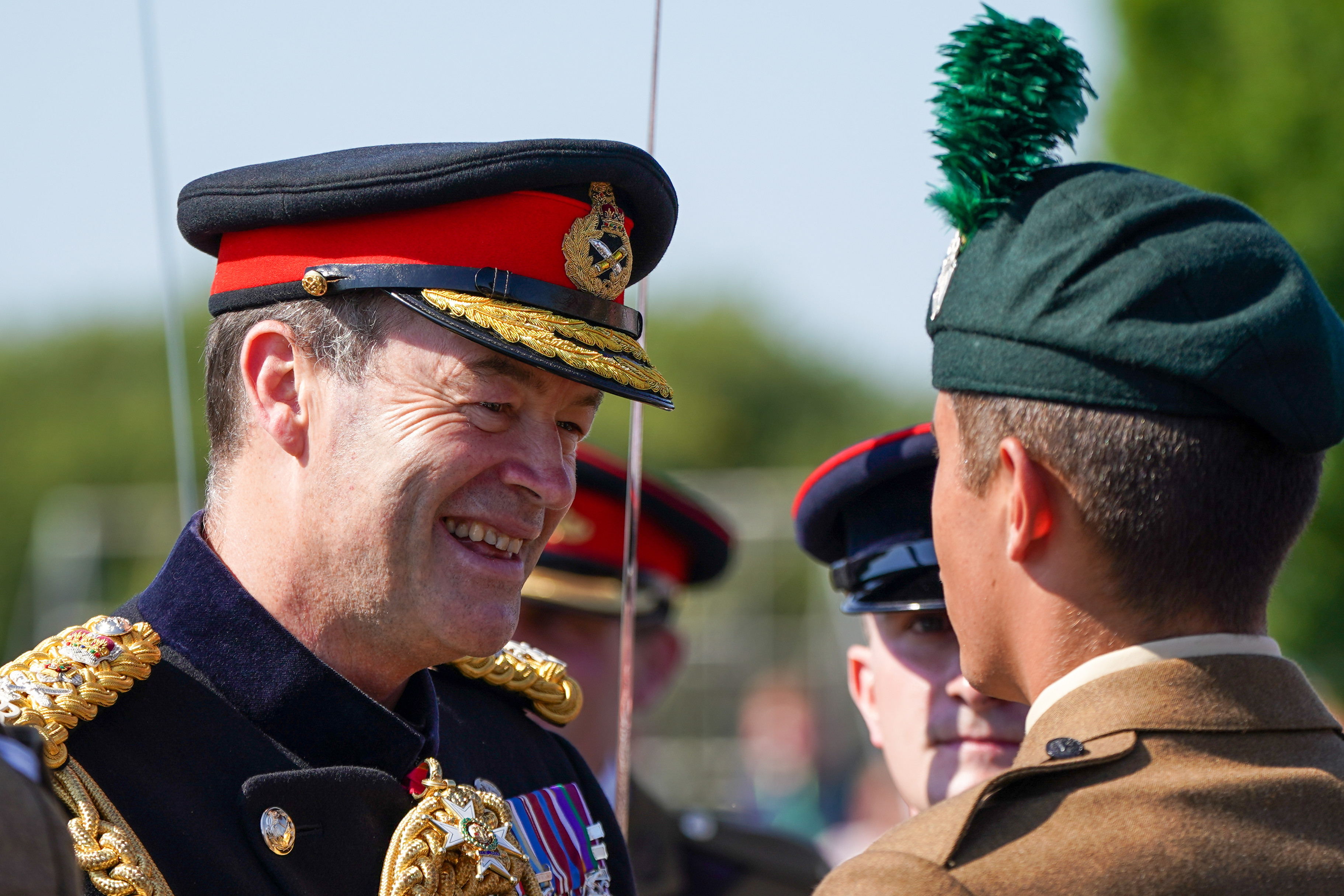 Şeful armatei Regatului Unit spune că britanicii trebuie să fie pregătiţi de război. Ce spune guvernul despre afirmație