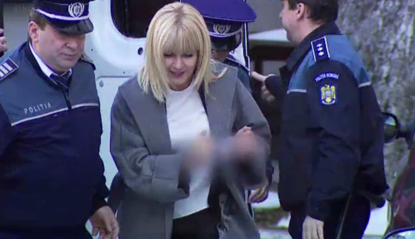 Tribunalul Prahova i-a redus pedeapsa Elenei Udrea. Scapă de 8 luni de închisoare