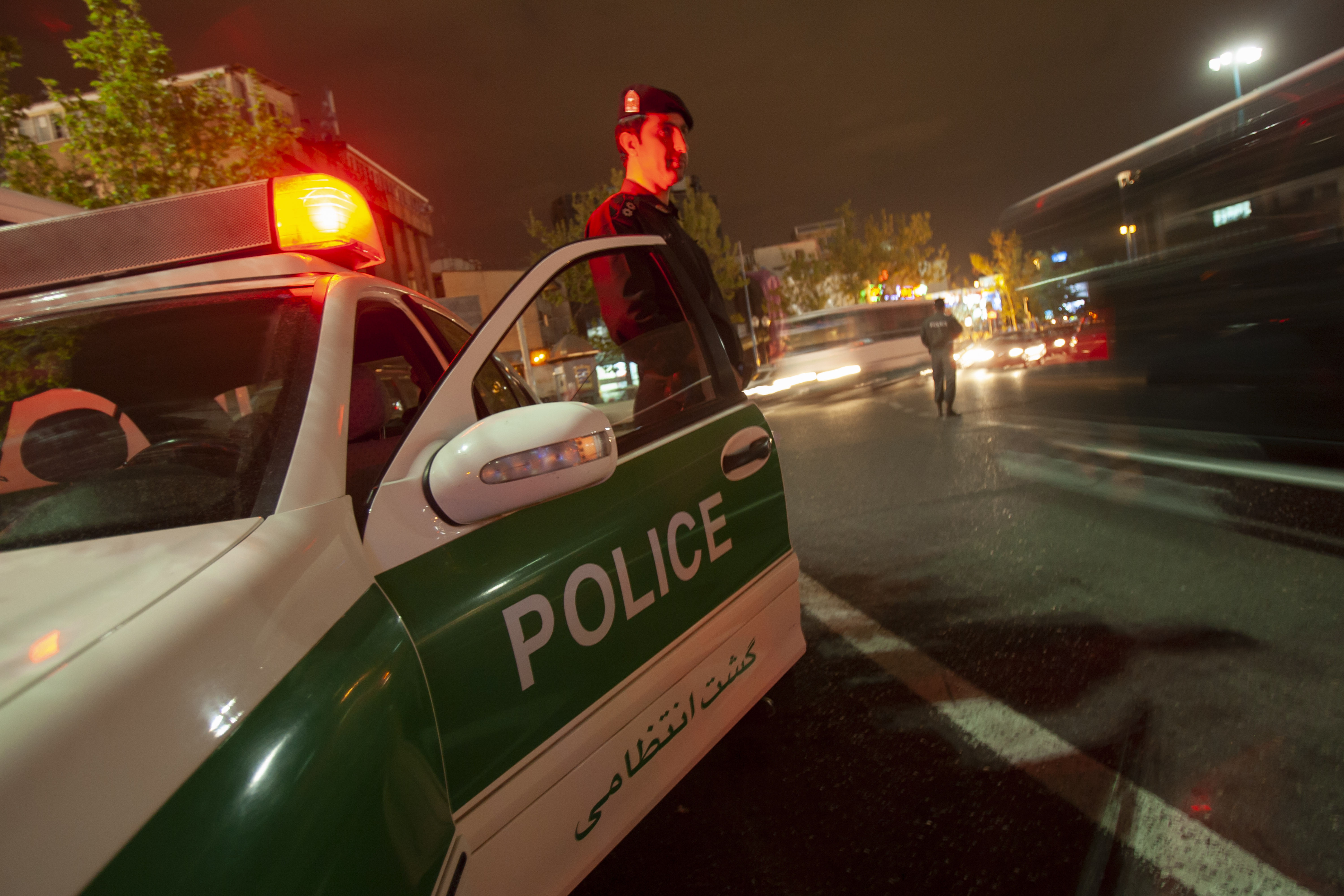 Atac armat în Iran, lângă frontiera cu Pakistan. Mai multe persoane au fost ucise