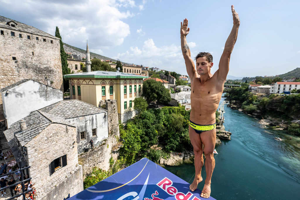 Constantin Popovici, noul campion din Seria Mondială Cliff Diving