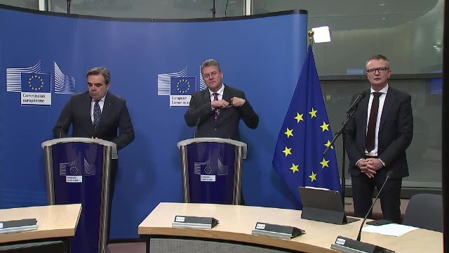 După protestele din întreaga Europă, Comisia Europeană a anunțat noi măsuri pentru sectorul agricol. Ce spun fermierii români