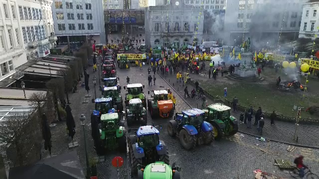 Ce li s-a promis fermierilor europeni pentru a renunța la proteste. ”Nu vrem vorbe de iubire, ci dovezi de iubire!”