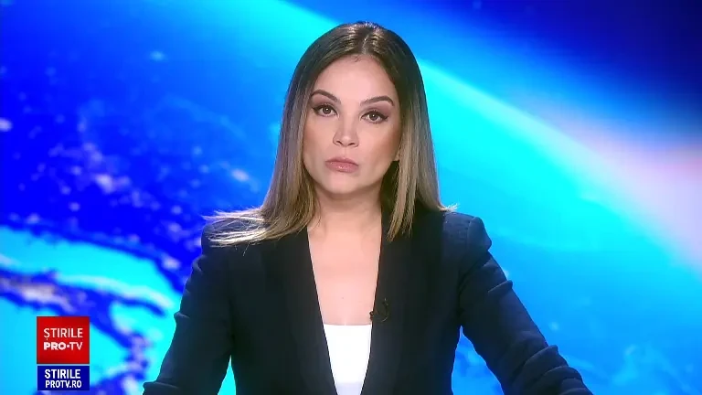 O mașină de gunoi a făcut prăpăd pe o stradă din Alba Iulia. Vehiculul a scăpat de sub control și a lovit cinci autoturisme