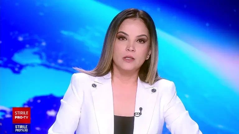 Tânăr din Caraș-Severin condamnat după ce a distrus cu un ciocan o mașină de poliție. Cum și-a motivat gestul