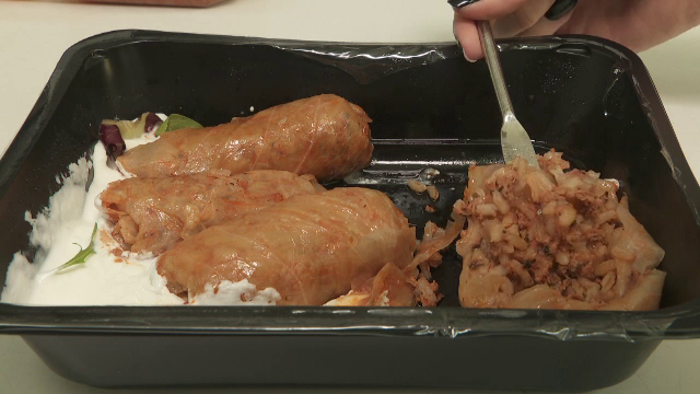 Diferența între sarmalele preparate acasă și cele gata făcute de la magazin. Ce spun specialiștii