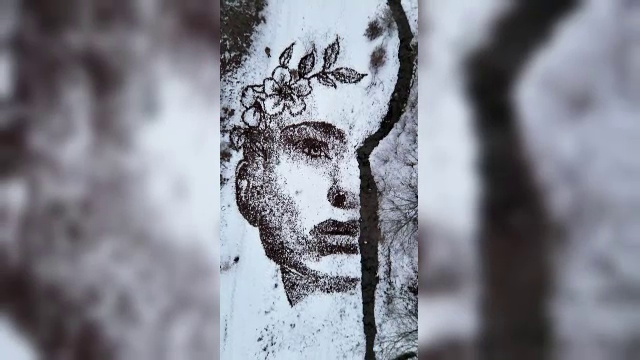 „Am ajuns la măturat strada, mătur arta.” Un tânăr din Valea Jiului reușește să realizeze tablouri unice din frunze