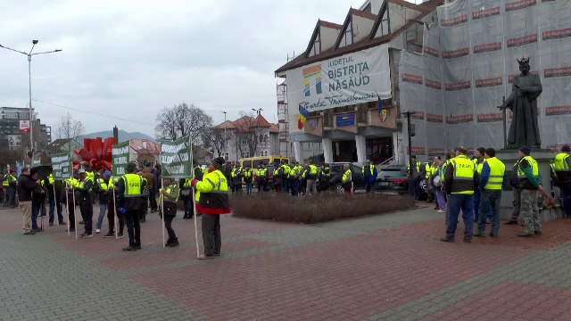 „O să rămânem fără loc de muncă.” Protest în rândul reprezentanţilor din industria lemnului, în Bistrița-Năsăud
