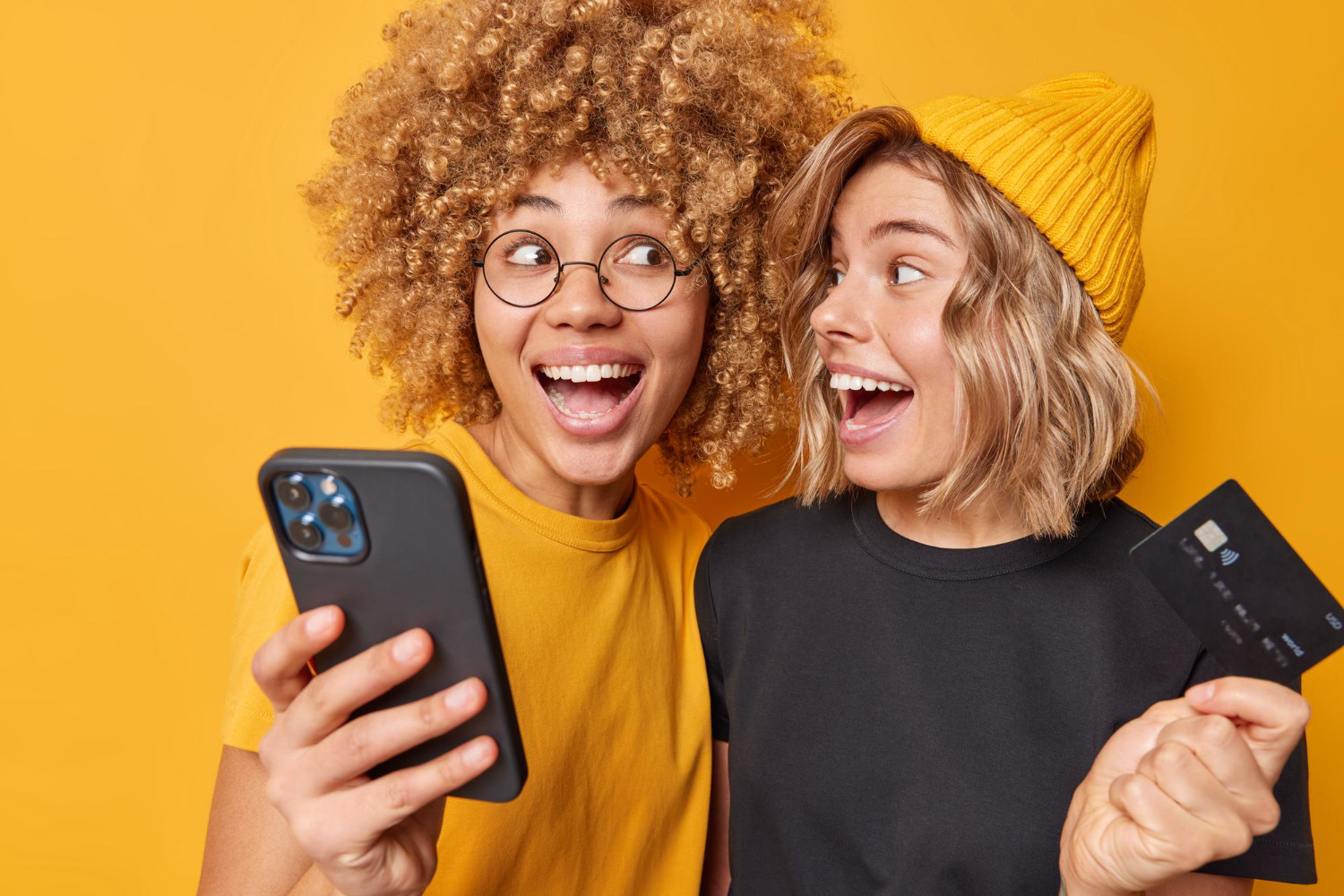 (P) Ce se află în spatele extinderii codurilor promoționale unice și a reducerilor exclusive în aplicațiile mobile