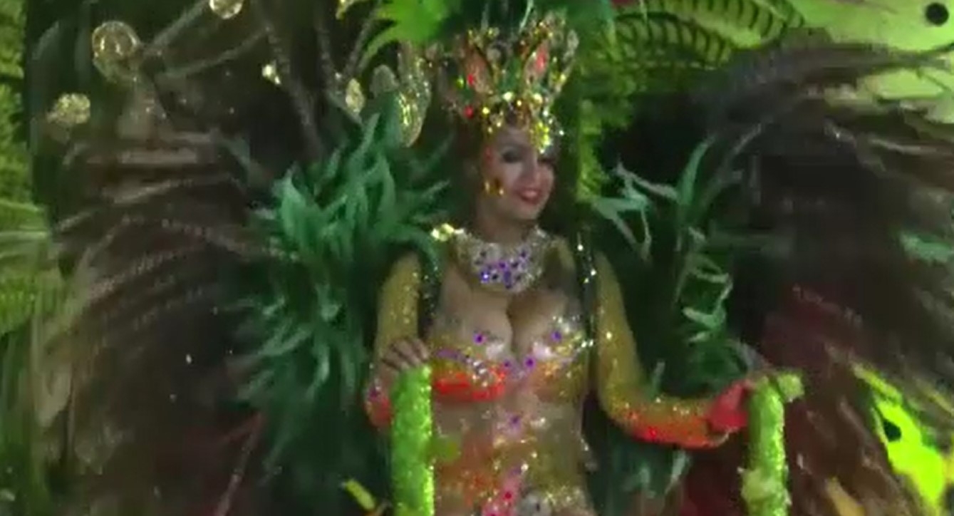 Nebunie la Rio de Janeiro. Opt școli de samba au făcut spectacol în prima zi a celebrului carnaval