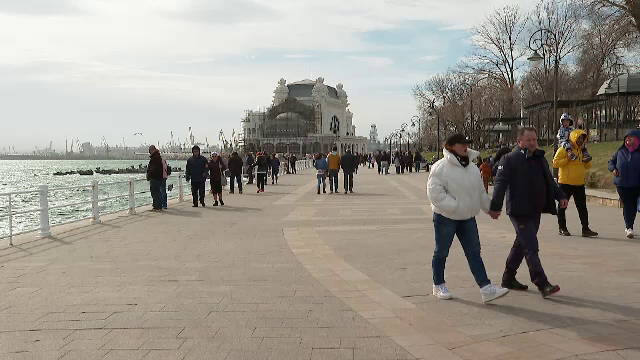 A fost un weekend cu temperaturi de primăvară. „Profităm de vremea asta frumoasă”. Când vine frigul