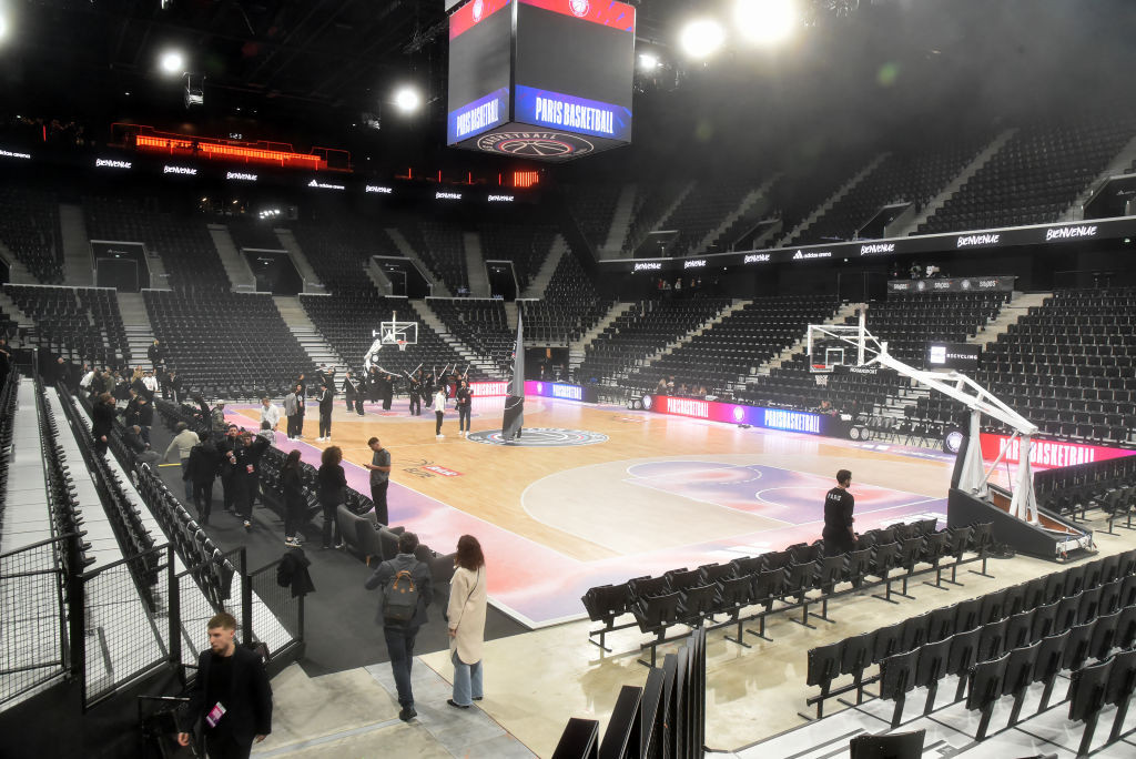 O arenă grandioasă special construită pentru Jocurile Olimpice, inaugurată la Paris