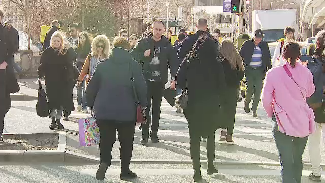 Guvernul își corectează greșeala. Calculul ajutoarelor de încălzire nu va mai fi influențat de ultima creștere a veniturilor