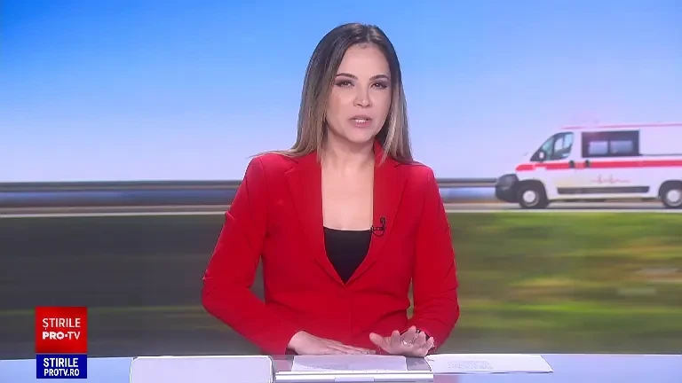 O femeie a născut acasă, în Roman. Ea și soțul ei au refuzat ajutorul medicilor veniți să îi acorde îngrijiri