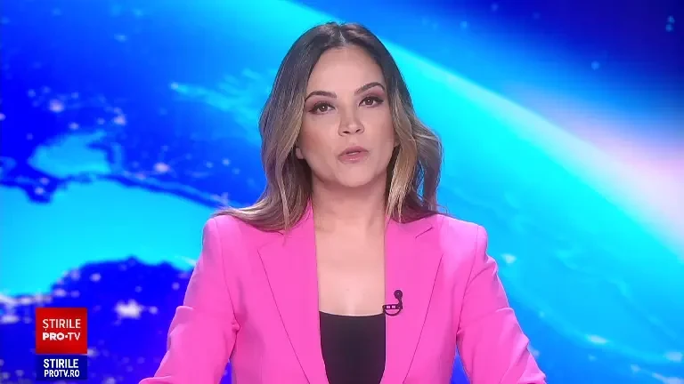 Un bărbat a fost reţinut pentru 24 de ore, după ce a dat foc uşii de acces într-o primărie. Nu au fost persoane rănite