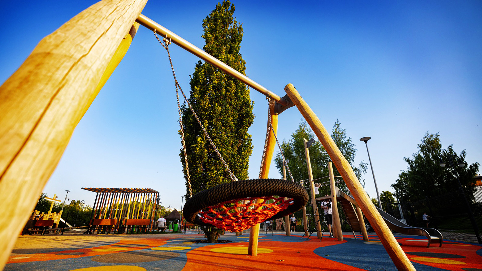 (P) Sustenabilitatea: inițiativa Waterboyz pentru spații recreative durabile