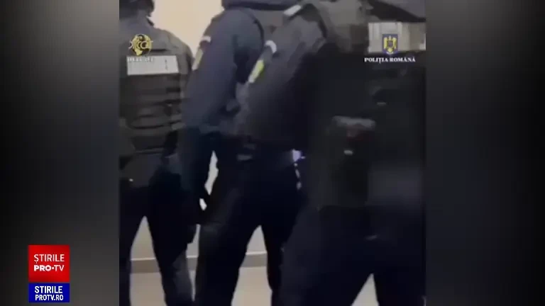 Două fete de 17 ani din Iași au fost obligate să se prostitueze. Patru persoane sunt cercetate pentru trafic de minori