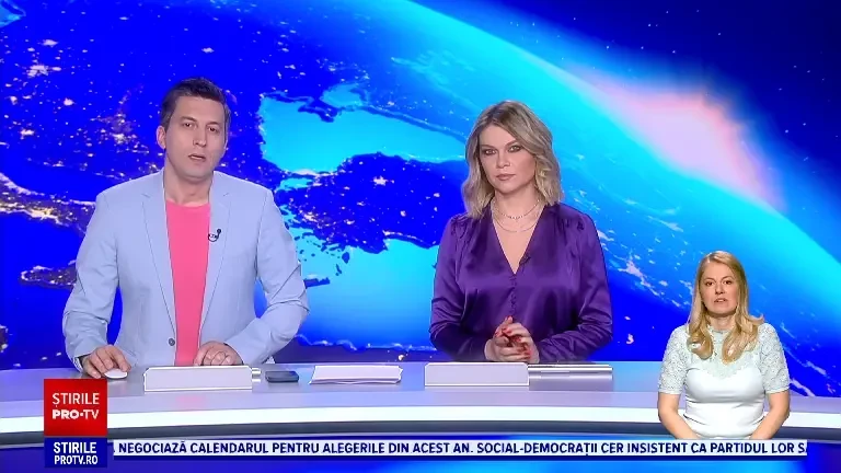 Trafic blocat pe Transalpina din cauza bolovanilor căzuți de pe stânci. Zona în care a fost afectată circulația rutieră