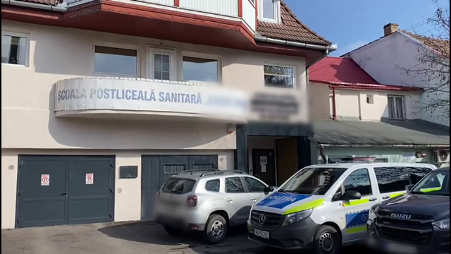 Mai mulți italieni și-ar fi cumpărat diplome de asistenți de la o școală postliceală din Mureș. Operațiune amplă a poliției