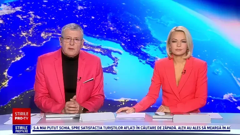 O furtună uriașă de nisip a lovit mai multe orașe din nordul Chinei. Vântul a atins și 160 de km/h