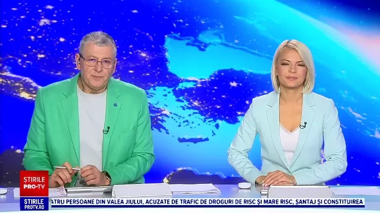 Bile uriașe de gheață pe un lac în apropiere de cascada Niagara. De ce apare acest fenomen