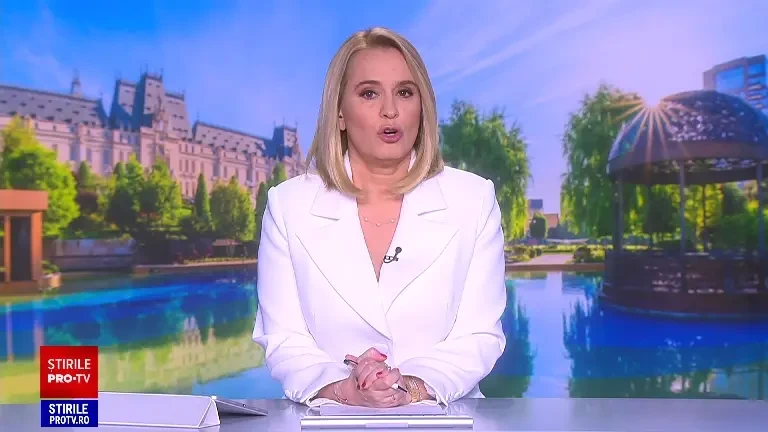 „Urâtă. Ceva urât”. Ce reprezintă statuia din Iași care a stârnit revolta localnicilor. Acum este păzită de polițiști