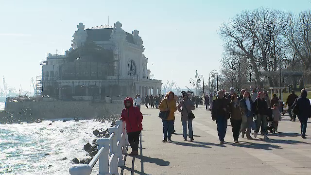 Ne pregătim pentru un nou record: cea mai călduroasă lună februarie din istorie. Cum se bucură românii de vremea bună