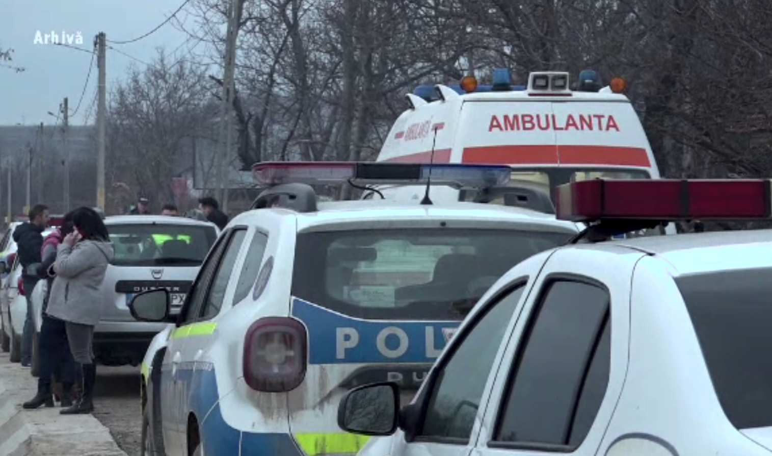 Și-a lovit vecina cu ciocanul în cap până a băgat-o în comă, într-o comună din Vaslui. Vecinii au văzut-o zăcând în ogradă